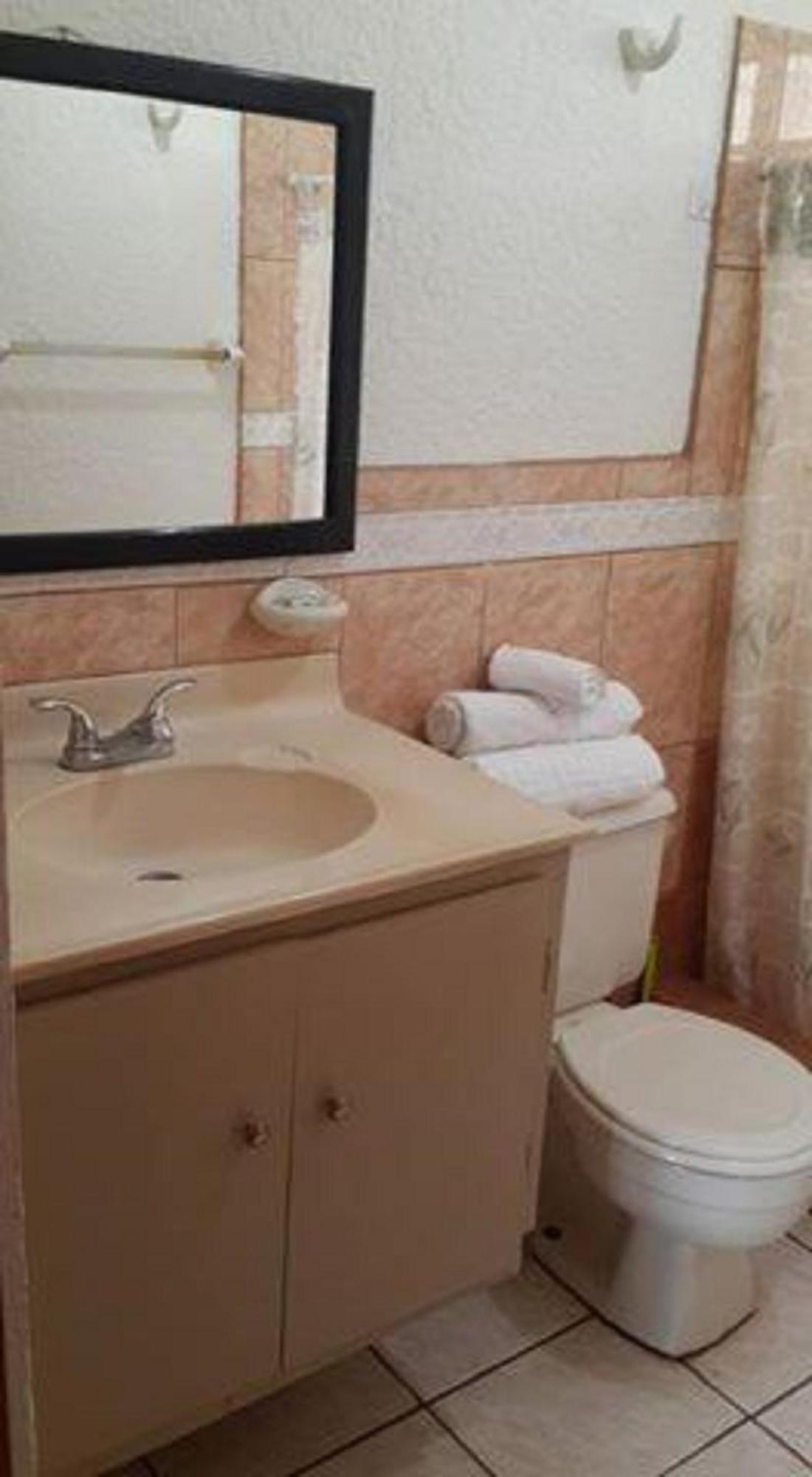 Casa Echavarria San Jose  Bilik gambar