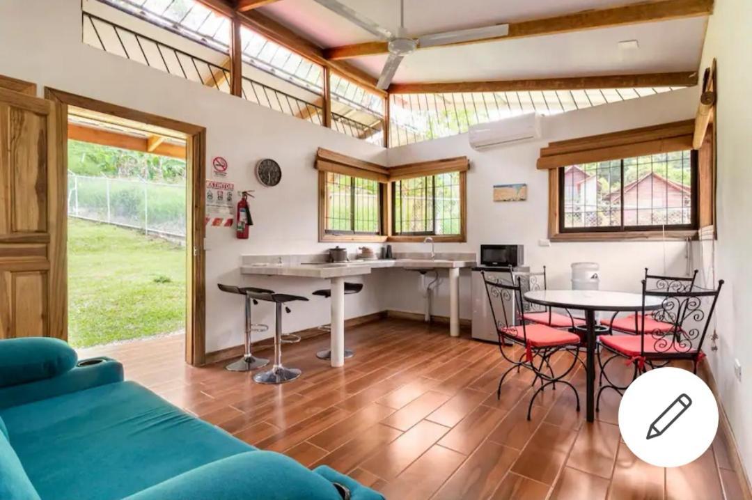 Casa Echavarria San Jose  Bilik gambar